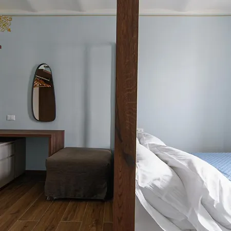 Piazza Del Mercato Bed & Breakfast *