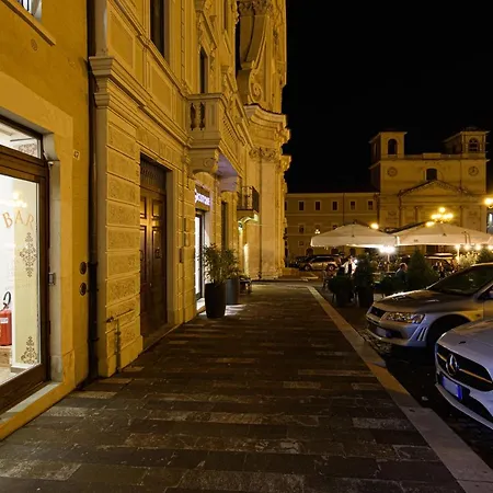 Bed & Breakfast Piazza Del Mercato *