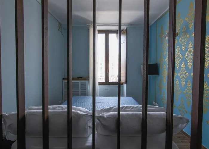 Piazza Del Mercato Bed and breakfast LʼAquila