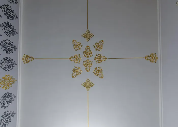 Piazza Del Mercato Bed and breakfast LʼAquila